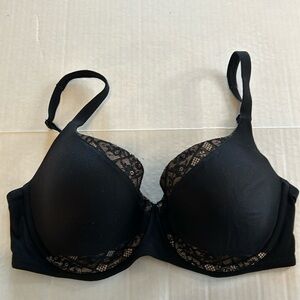 Victoria Secret Body by Victoria Lined Demi Underwire Sexy Blk Lace Bra. Sz 36DD